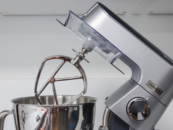 batteur pâtissier kenwood titanium